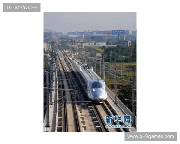 《精妙搭桥挑战：打造完美轨道让高铁极速穿越险峻河谷》